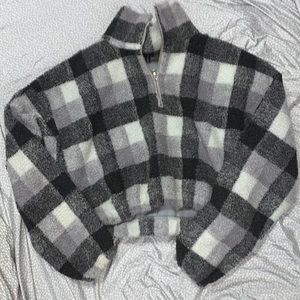 Cute cropped Sweater